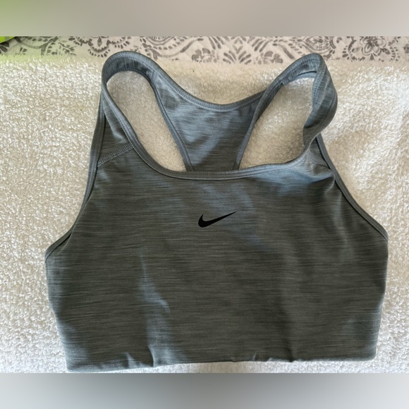 Nike Sports Bra - Picture 1 of 1